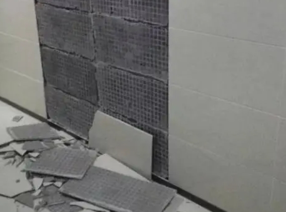 若羌瓷砖空鼓维修公司分享下若羌墙砖松动维修的知识